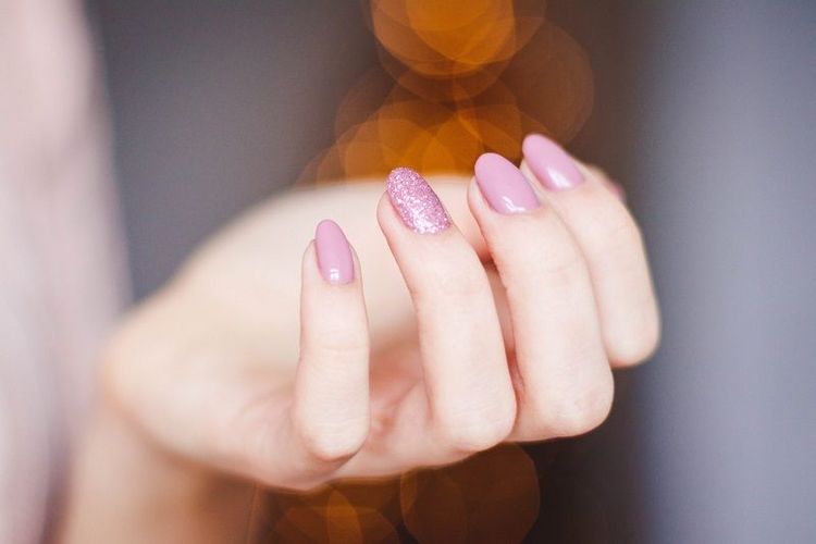 Pourquoi craquer sur le vernis à ongles semi-permanent fait maison | So Busy Girls