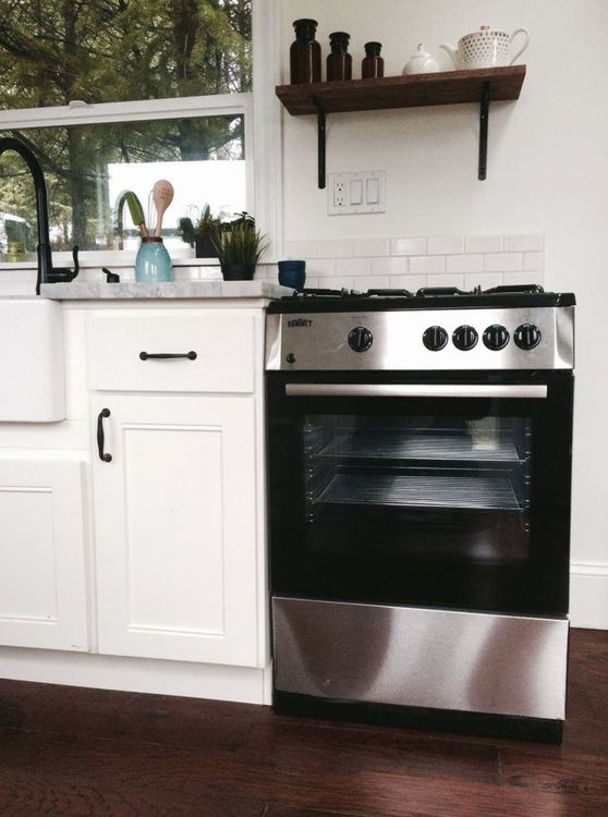 Cette petite maison ne fait que 18m² mais elle est aussi luxueuse qu'un manoir | So Busy Girls