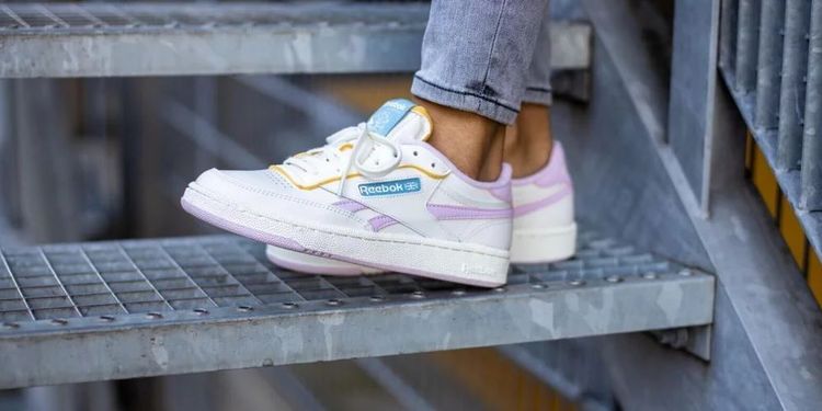 Reebok sort les Club C Revenge, les baskets pastel parfaites pour les beaux jours | So Busy Girls