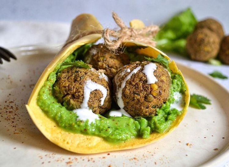 La recette de falafels de lentilles vertes, menthe, persil et noix | So Busy Girls