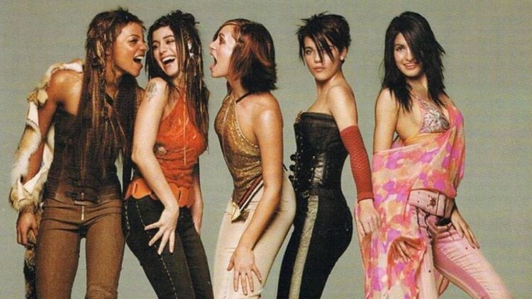 Les L5 se retrouvent enfin à cinq : ce retour inattendu va réveiller beaucoup de souvenirs | So Busy Girls