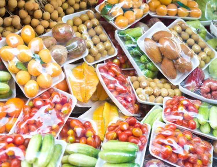 Mauvaise nouvelle : vous ne vous en doutez pas, mais vous mangez 5 grammes de plastique par semaine | So Busy Girls