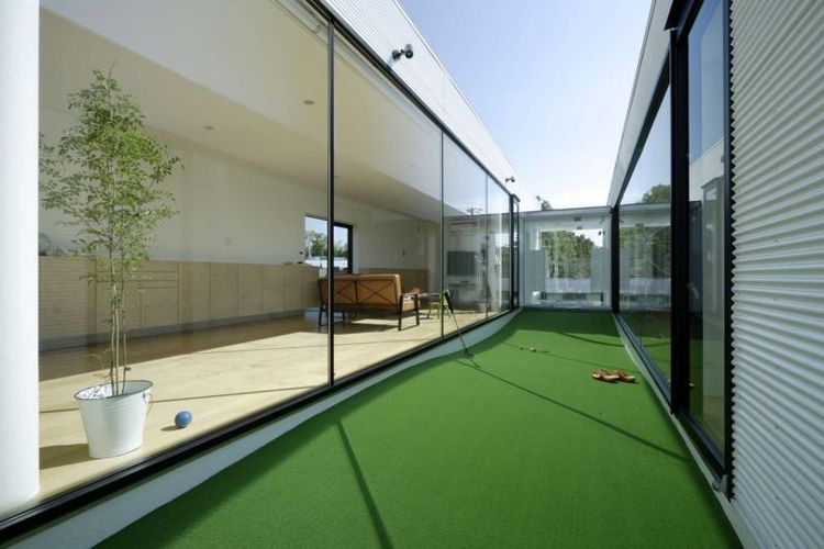 Un petit cours de golf entre 2 pièces | So Busy Girls