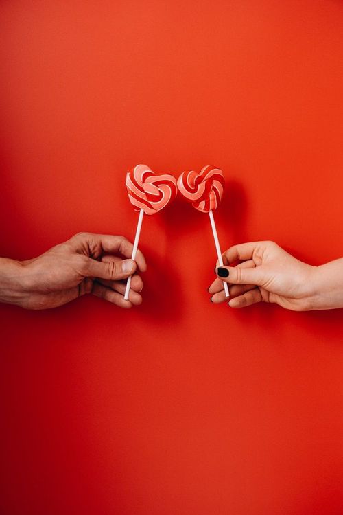 10 idées romantiques et originales pour fêter la Saint Valentin à la maison | So Busy Girls