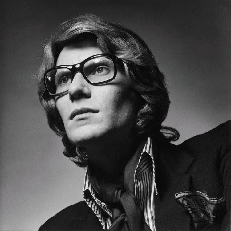 2) YVES SAINT LAURENT | So Busy Girls