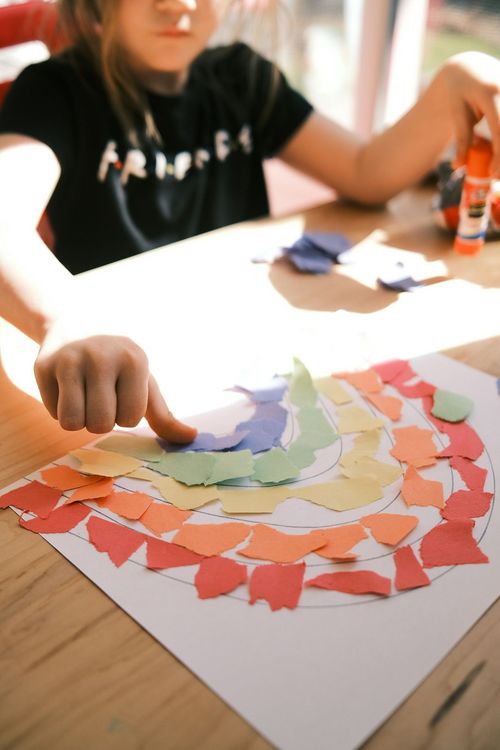 Les astuces pour mettre en valeur les dessins de ses enfants.