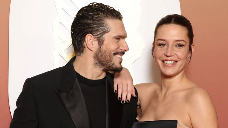 Ad&egrave;le Exarchopoulos d&eacute;voile sa belle histoire d&rsquo;amour avec Fran&ccedil;ois Civil