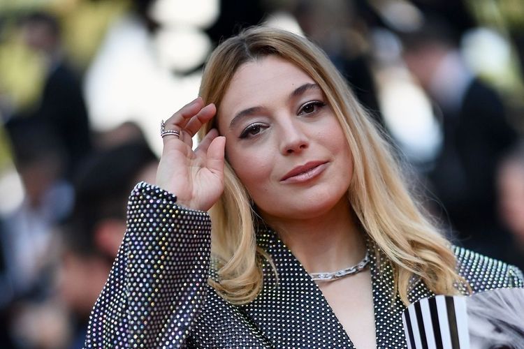 Scandale entre Slimane et Vitaa au Téléthon : Santa raconte la vérité derrière la polémique