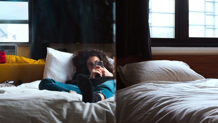 Regarder son téléphone avant d'aller dormir : les conséquences néfastes sur le sommeil.