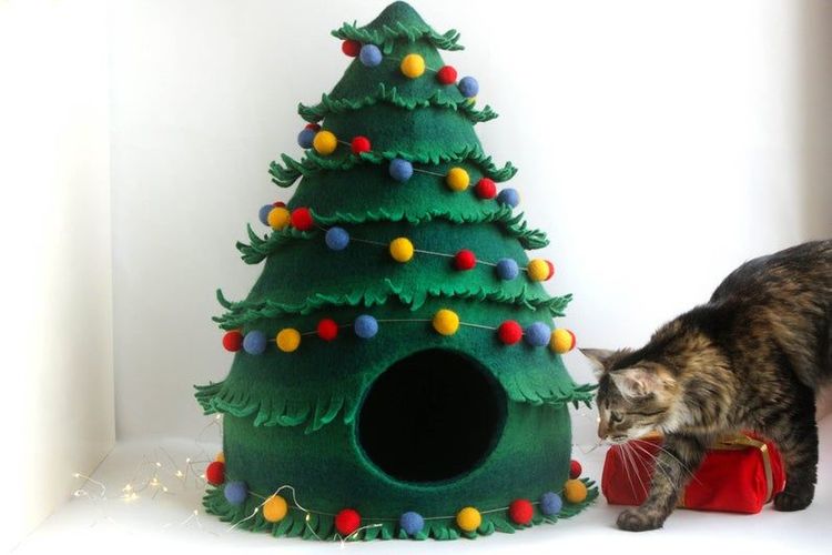 arbre-de-noel-pour-chat-2