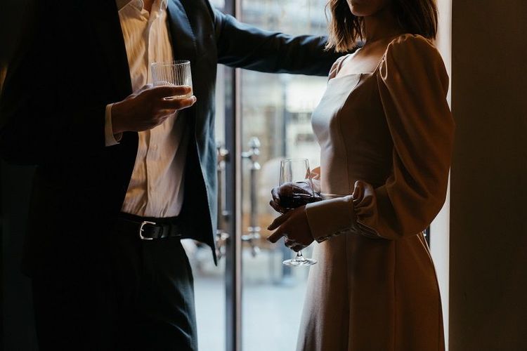 Voilà pourquoi on reste toujours bien trop longtemps à un rendez-vous raté | So Busy Girls
