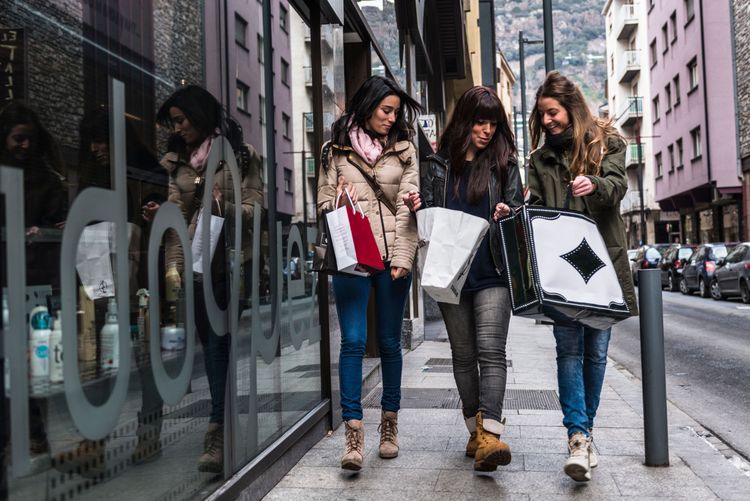 Prendre son temps lorsqu'on fait son shopping | So Busy Girls