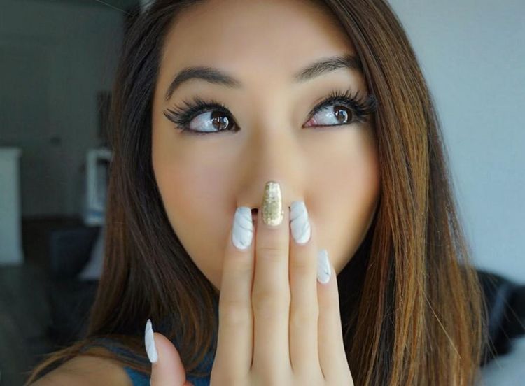La dernière tendance nail art : les ongles marbrés | So Busy Girls