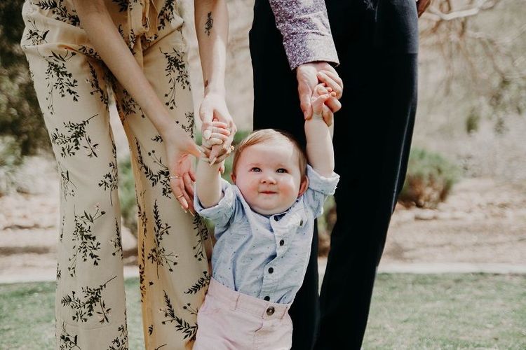 Liste idées prénoms bébé printemps