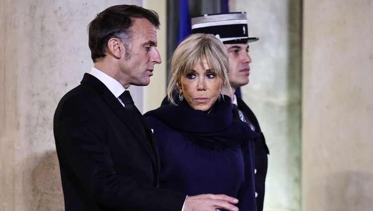 Ce début d’année inattendu qui en dit long sur Emmanuel et Brigitte Macron