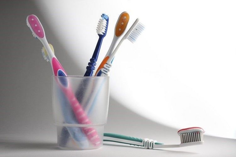 Quand changer de brosse &agrave; dents ?