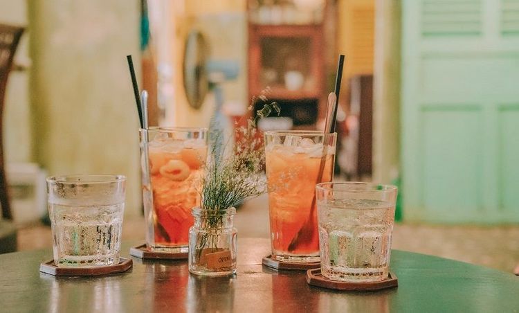 Les boissons qui ne désaltèrent pas du tout (au contraire) et à éviter quand il fait très chaud | So Busy Girls