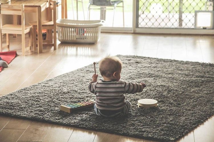 Comment devenir nounou ? | So Busy Girls