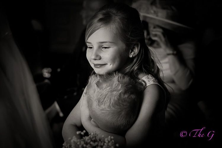 La mariée demande à une photographe de 9 ans de s'occuper du shooting de son mariage | So Busy Girls