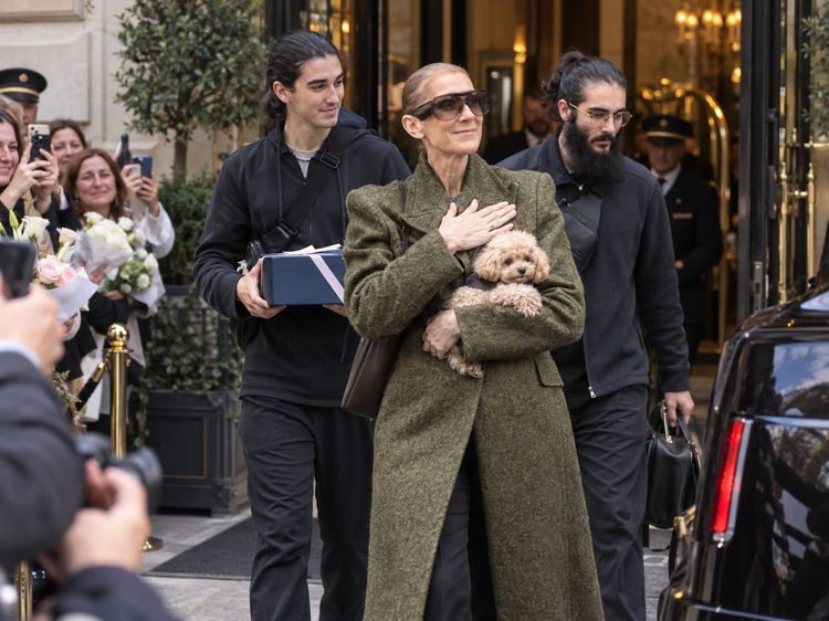 Céline Dion quitte Paris après 52 jours : pourquoi ses adieux ont beaucoup déçu ses fans | So Busy Girls
