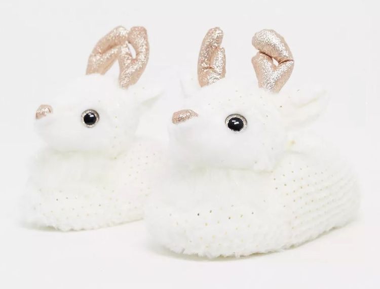 chaussons-tete-de-cerf