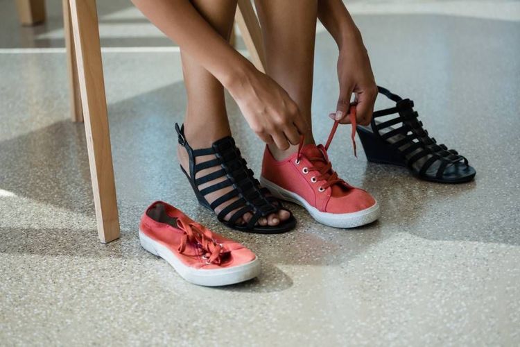 chaussures-femme-tennis-en-toile