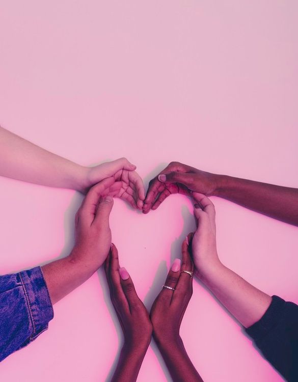 coeur-avec-les-mains
