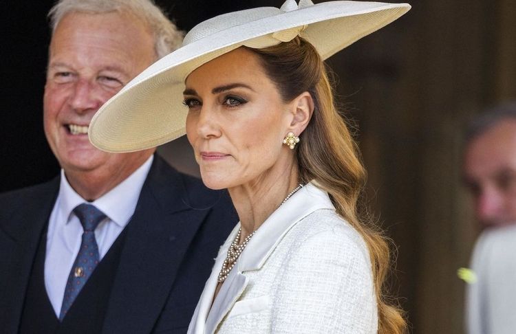 Silhouette alarmante : Kate Middleton cache-t-elle une rechute de son cancer ? | So Busy Girls