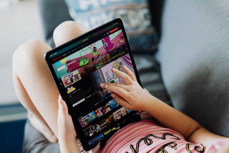 10 nouveaux programmes à regarder en juillet sur Netflix pour faire plaisir aux enfants | So Busy Girls