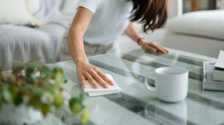 60 millions de consommateurs met en garde contre la toxicité des lingettes nettoyantes | So Busy Girls