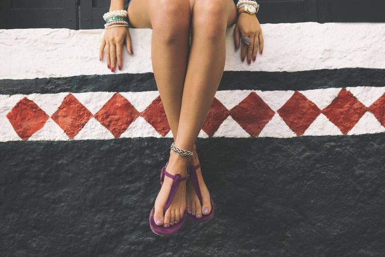Quelles chaussures et accessoires pour être stylée cet été ? | So Busy Girls