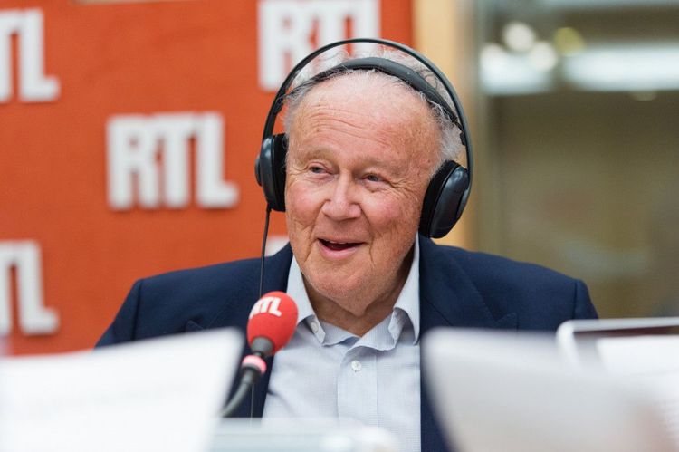 Mort de Philippe Bouvard : cette immense star de l'humour qui n'avait jamais oublié ce qu'elle lui devait | So Busy Girls