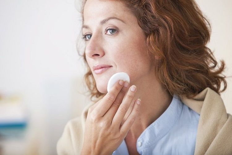 Comment bien se d&eacute;maquiller ?