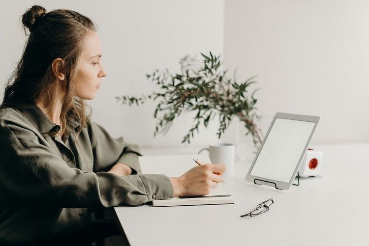 3 astuces très simples mais tellement efficaces pour améliorer sa productivité | So Busy Girls