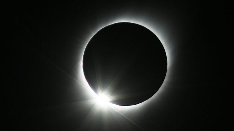 Éclipse solaire du 12 août 2026 : voici combien d’années il faudra attendre avant d’en revoir une totale en France | So Busy Girls