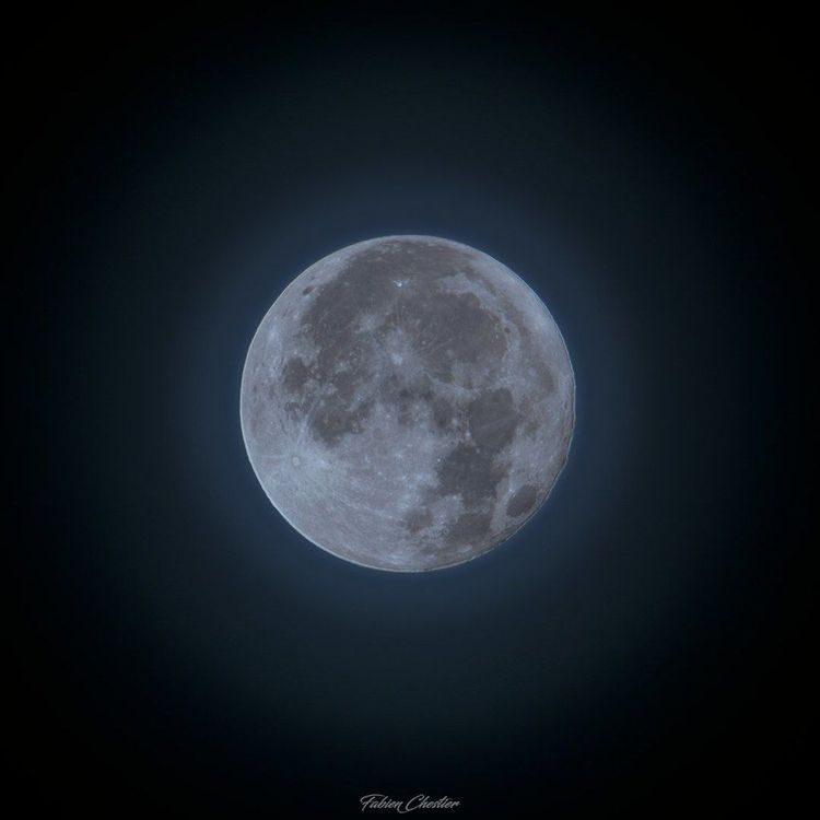 Voici ce que vous réserve la Pleine Lune du Castor du 30 novembre | So Busy Girls