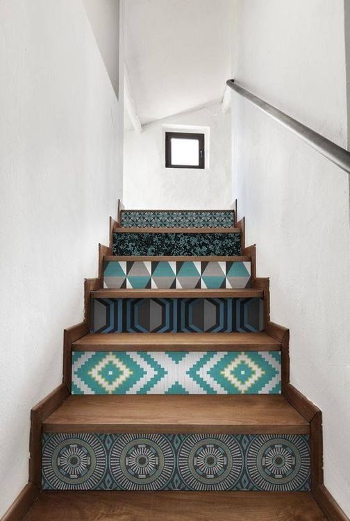 9 idées décos pour un escalier joli et original | So Busy Girls