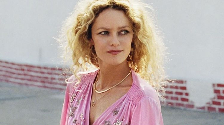 "Elle ne veut pas se rater" : pourquoi Vanessa Paradis est aussi anxieuse | So Busy Girls