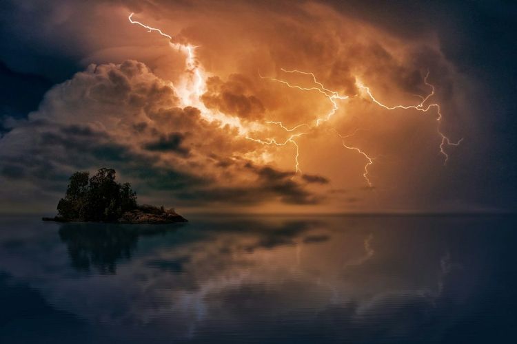 Retour des orages : voici les départements où la foudre pourrait frapper dès ce samedi | So Busy Girls