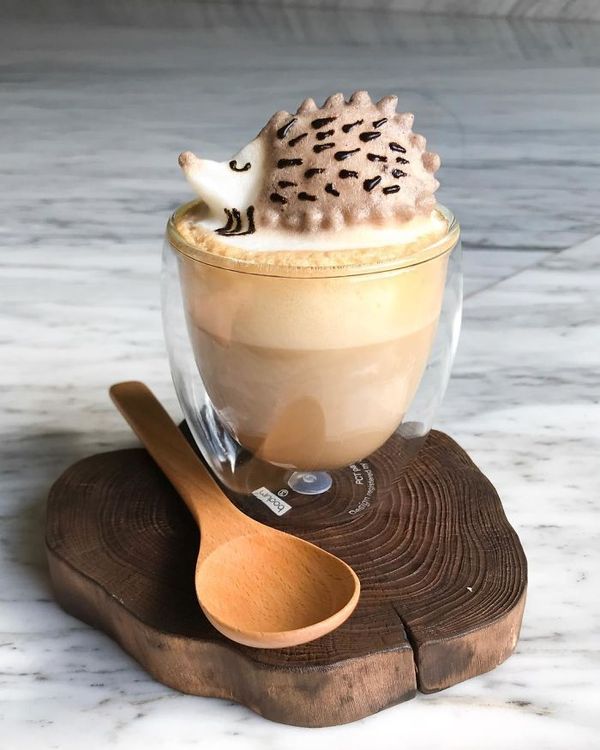 Cette jeune femme crée des cafés latte en 3D tellement mignons qu'on n'oserait pas les boire | So Busy Girls