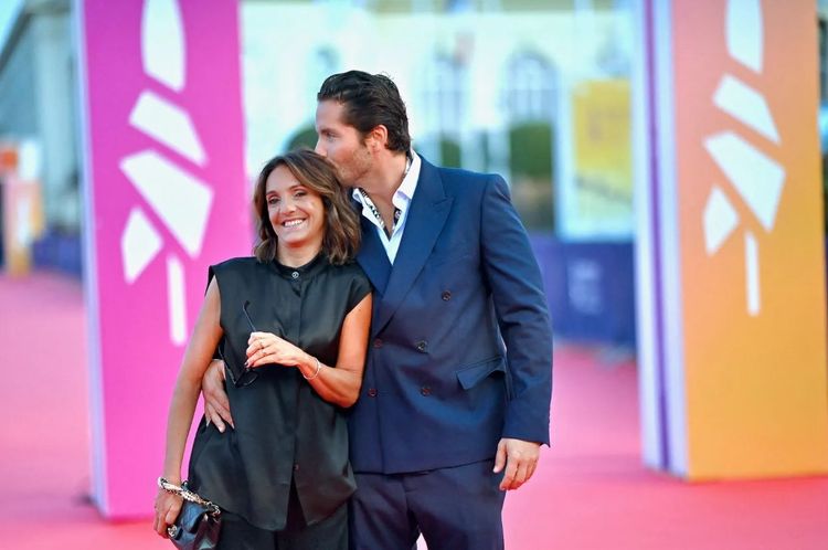 Florence Foresti amoureuse : elle se confie sur la relation qu'elle garde avec le père de sa fille