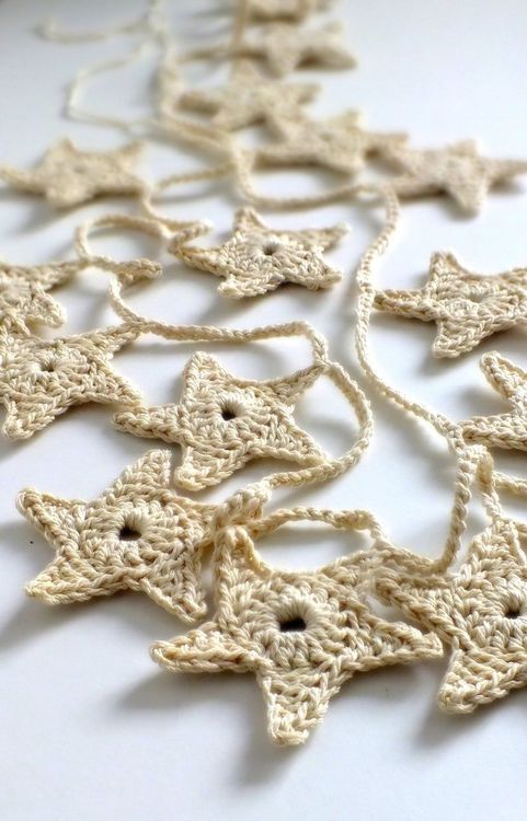 guirlande-etoile-tricot-crochet-fait-main-noel