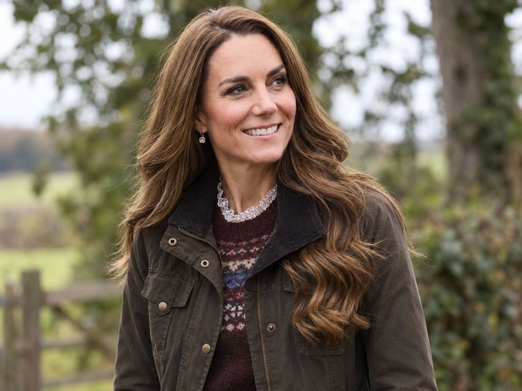 « Vous n’êtes pas une célébrité » : Kate Middleton a reçu un avertissement très clair du prince Philip, et elle ne l’a jamais oublié | So Busy Girls