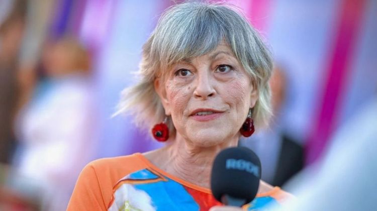 « Une question de décence » : Lio recadre violemment Mimie Mathy après ses propos sur Patrick Bruel | So Busy Girls