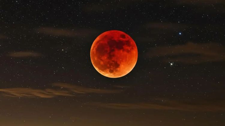 Éclipse totale de Lune du 3 mars 2026 : comment la suivre en direct ?