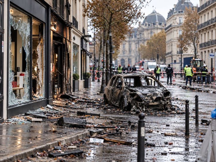 Mobilisation du 17 octobre : après les violences et les destructions, qui va vraiment payer la facture ? Les Français pourraient avoir une mauvaise surprise | So Busy Girls