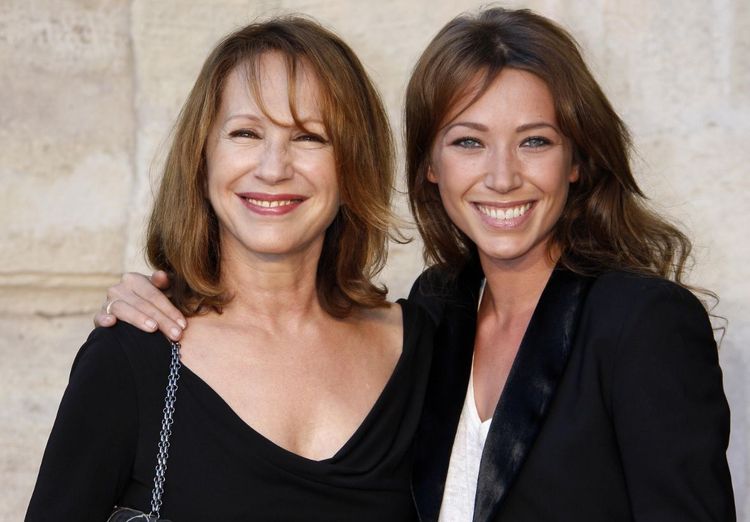 Nathalie Baye atteinte d’une maladie rare : ces symptômes invisibles qui ont bouleversé ses derniers mois