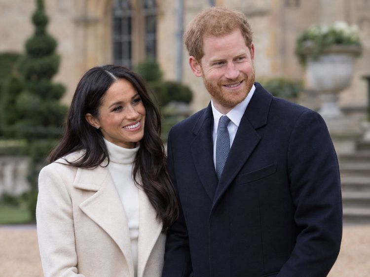 « Ils feront ce qu’elle souhaite » : Harry et Meghan Markle ont déjà pris leur décision pour Noël, et elle risque de faire grincer quelques dents du côté de Buckingham Palace ! | So Busy Girls