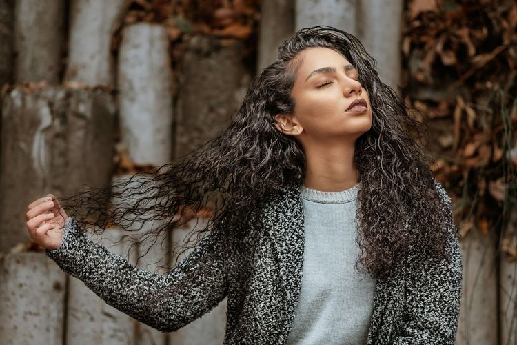 Je perds mes cheveux : astuces naturelles pour l'&eacute;viter.