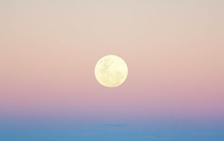 Nouvelle lune de septembre 2026 : une excellente nouvelle pourrait tomber pour ces signes | So Busy Girls